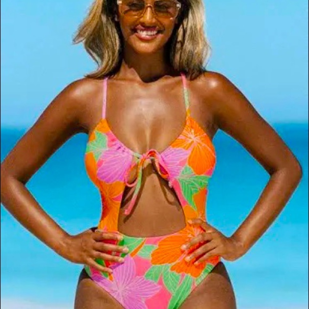Colorful One-piece swimsuit